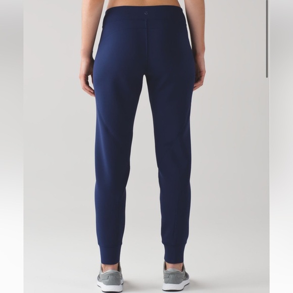 Lululemon Embrace The Space Pant Hero Blue Size 8 - Picture 1 of 14